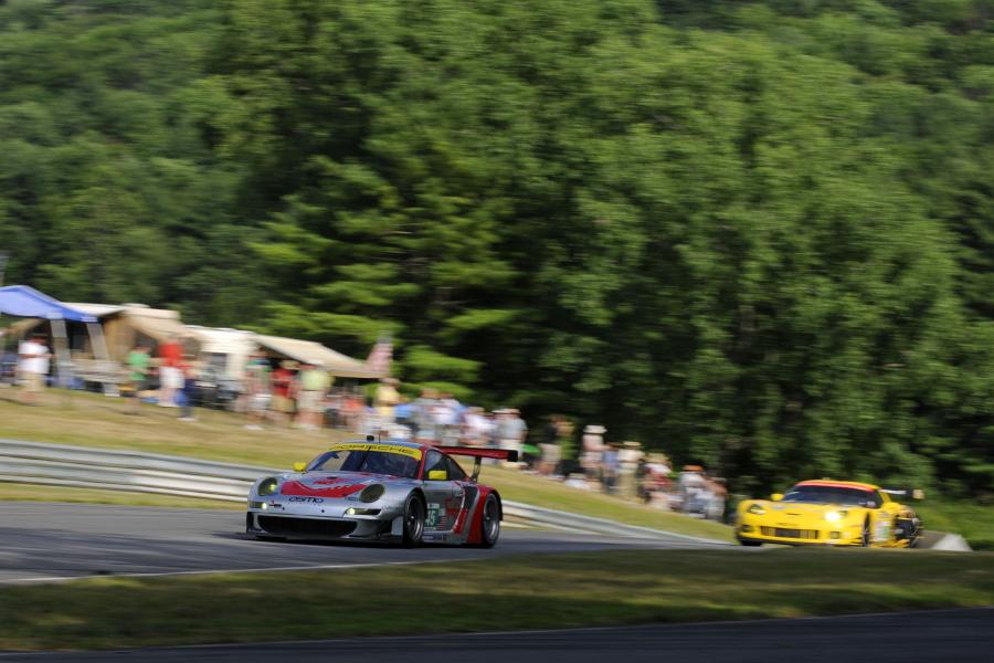  Porsche 911 GT3 RSR 2012 года  (фото 97 из 429)